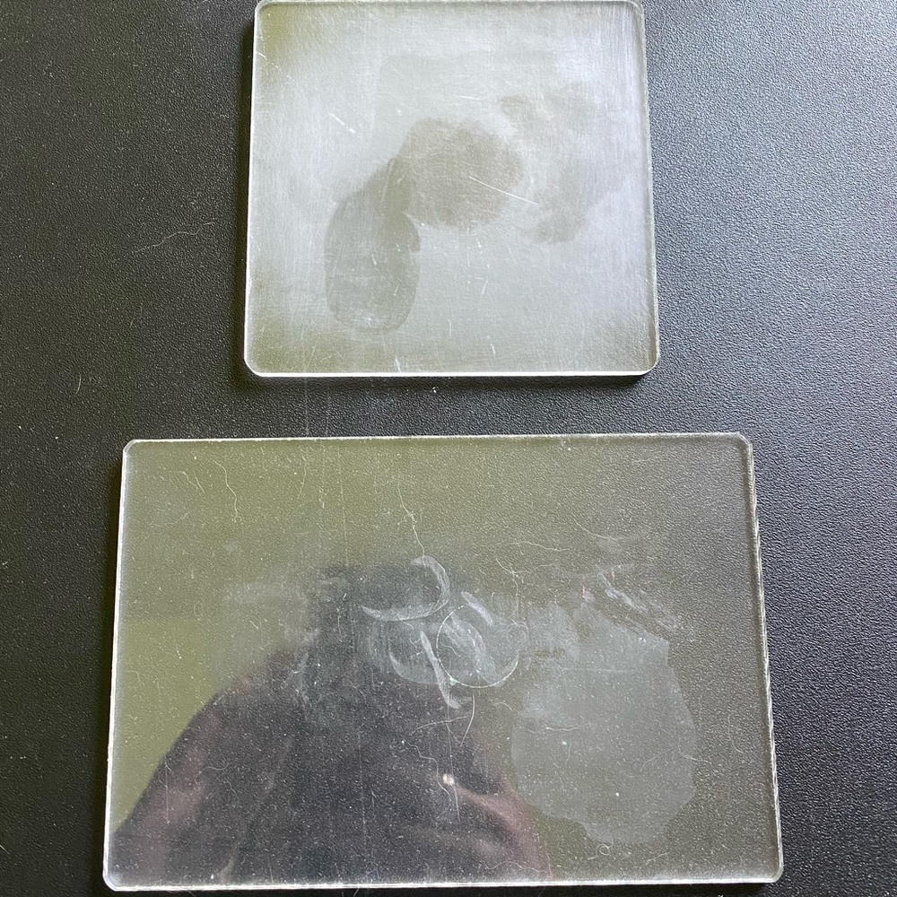 Used clay trays.
